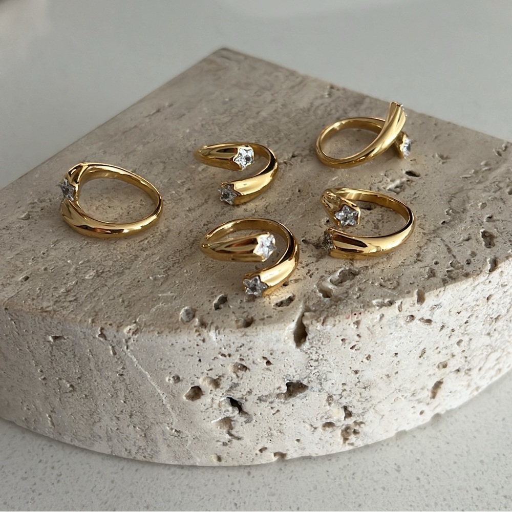 Gold Women's Ring Set with Crystal Accents